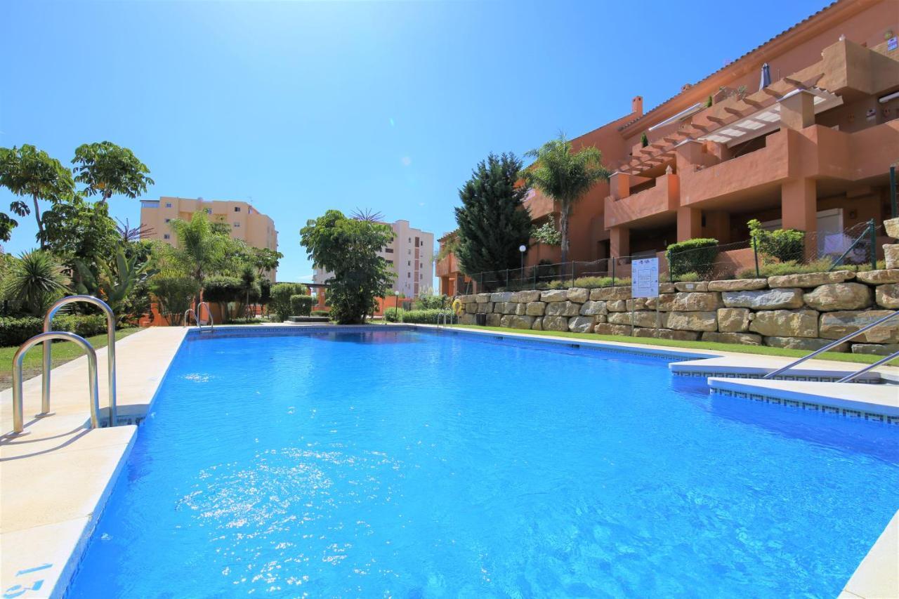 Apartment Nala Естепона Екстериор снимка