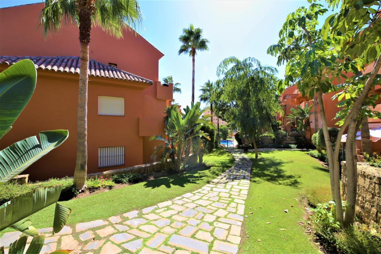 Apartment Nala Естепона Екстериор снимка